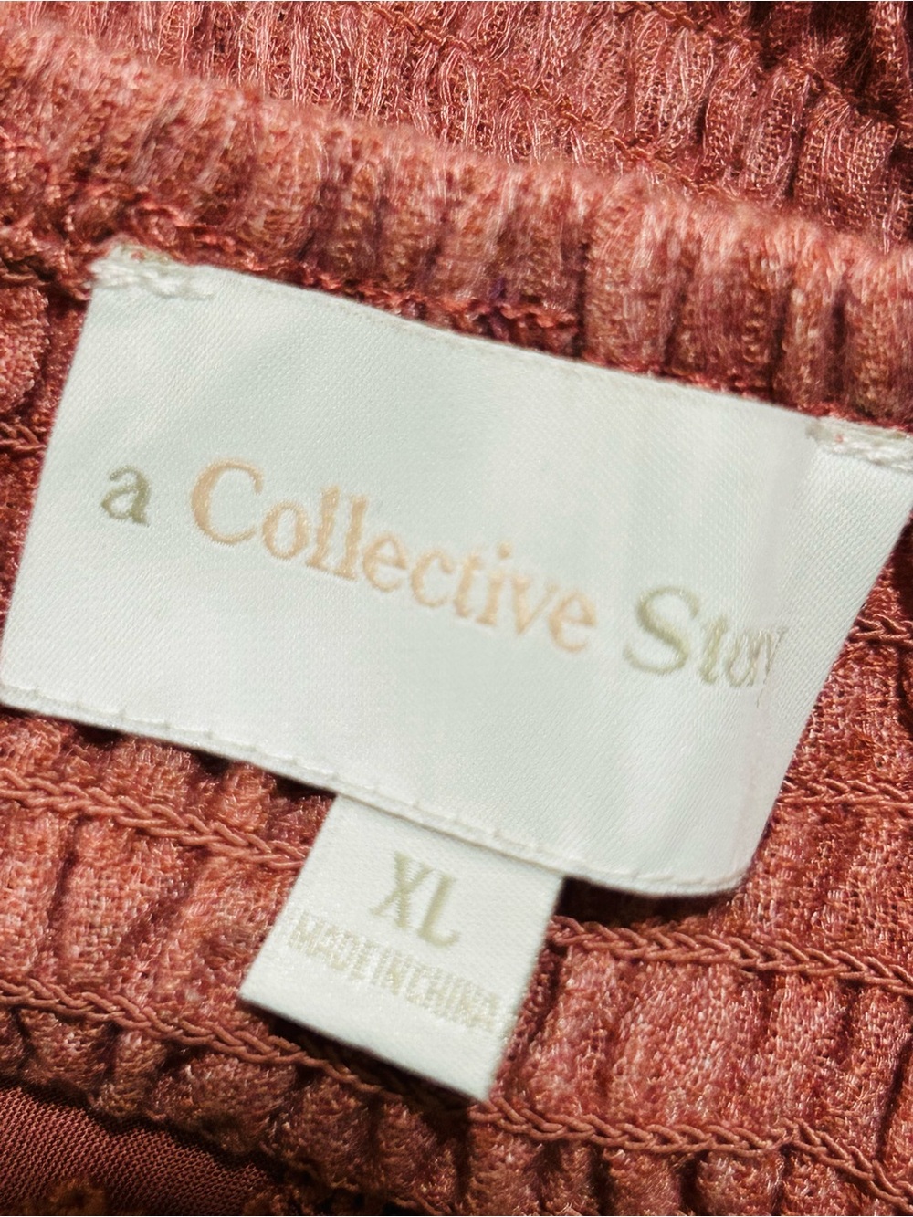 a Collective Story Women's Scoop Neck Sweater in Rust - XL